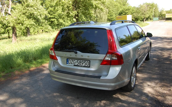 Volvo V70 cena 25500 przebieg: 320257, rok produkcji 2009 z Zgorzelec małe 407